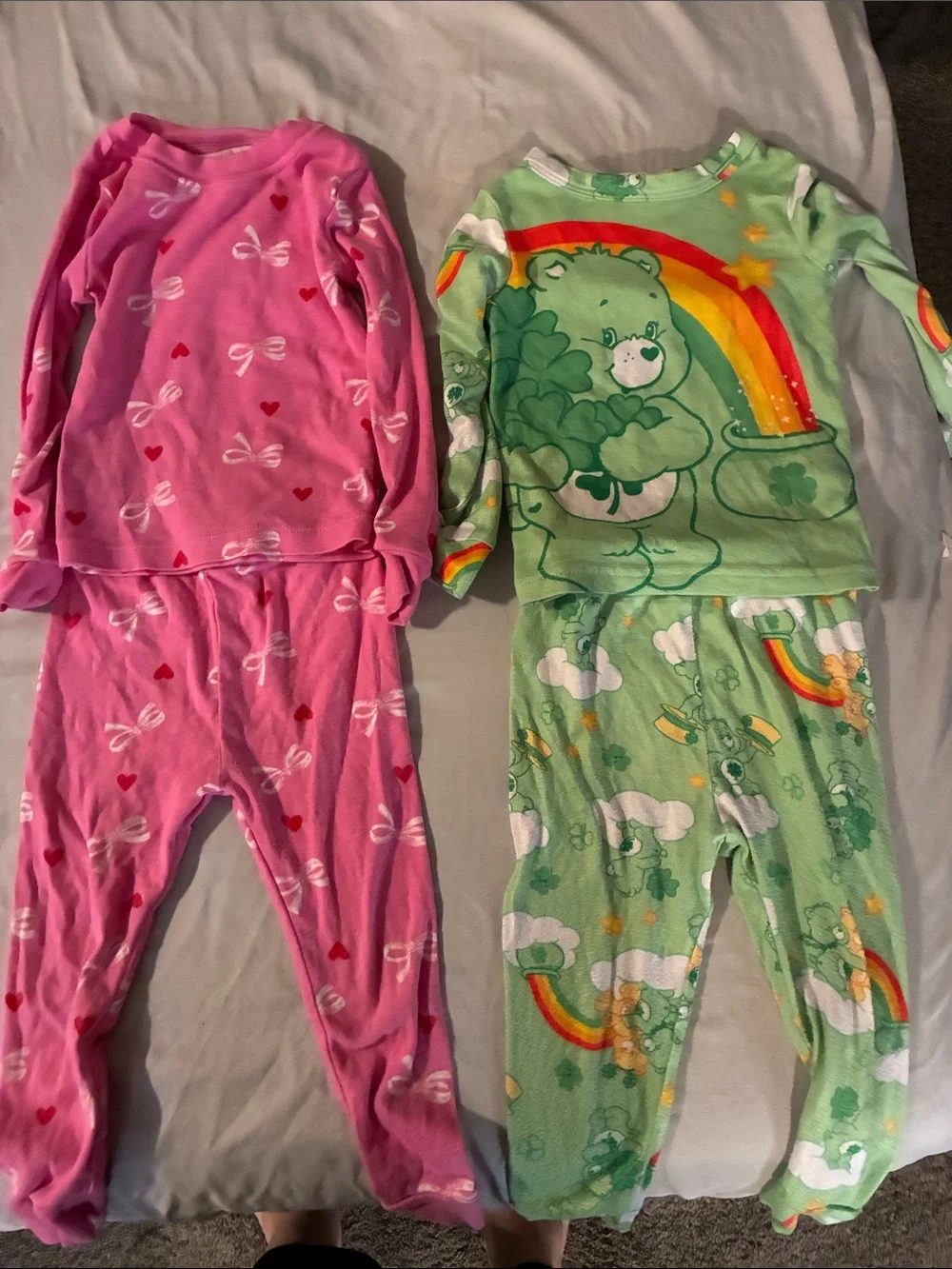 wonder nation Pink Bow & Green Rainbow Bear Kids Pajama Set Duo
